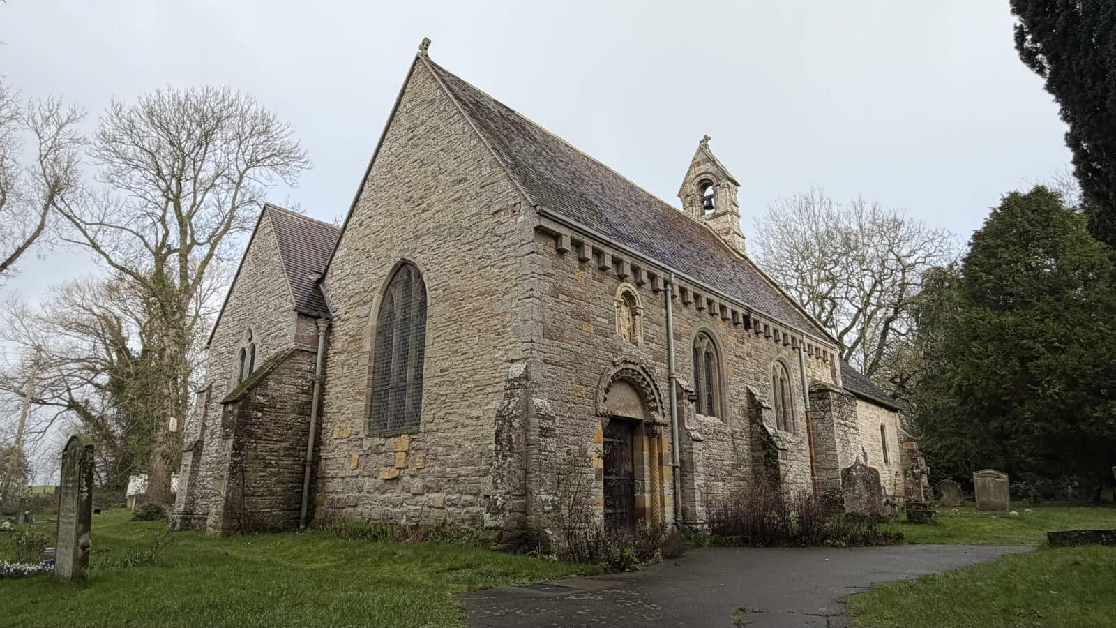 St Peter's Church in Rous Lench at an angle